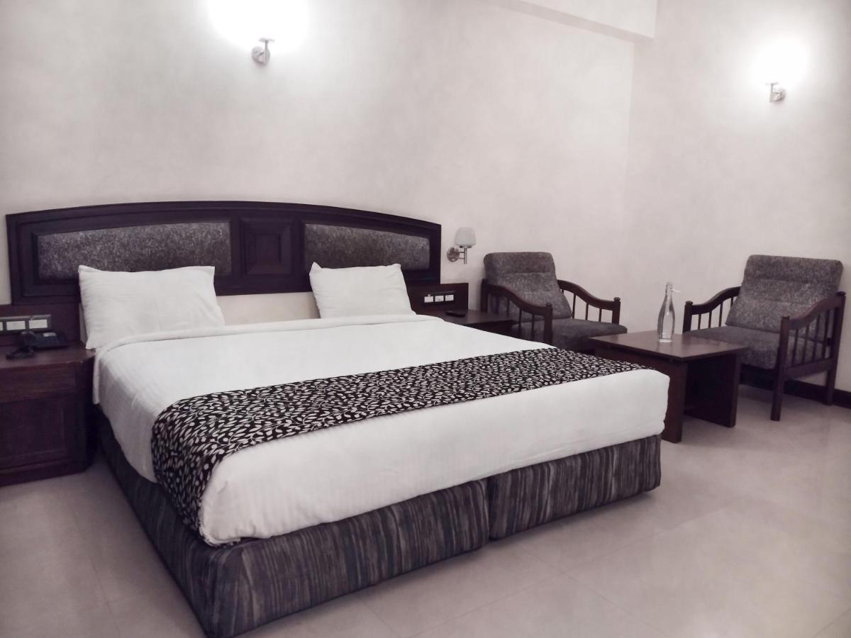 Hotel Elite Palazzo Kochi Exterior photo